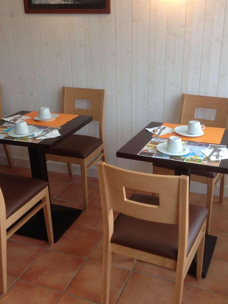 Brit Hotel Des Halles Concarneau Restauracja zdjęcie