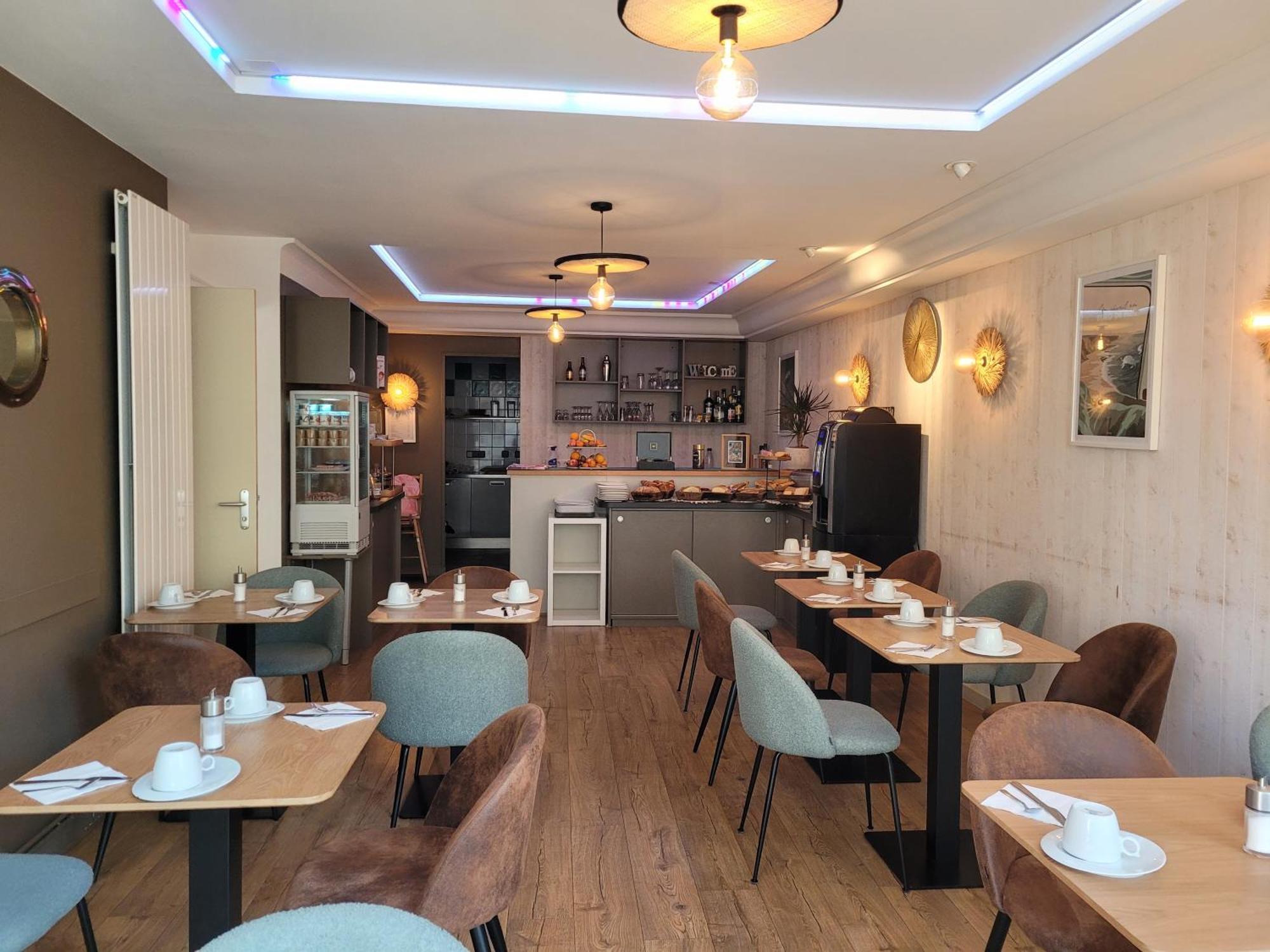 Brit Hotel Des Halles Concarneau Zewnętrze zdjęcie