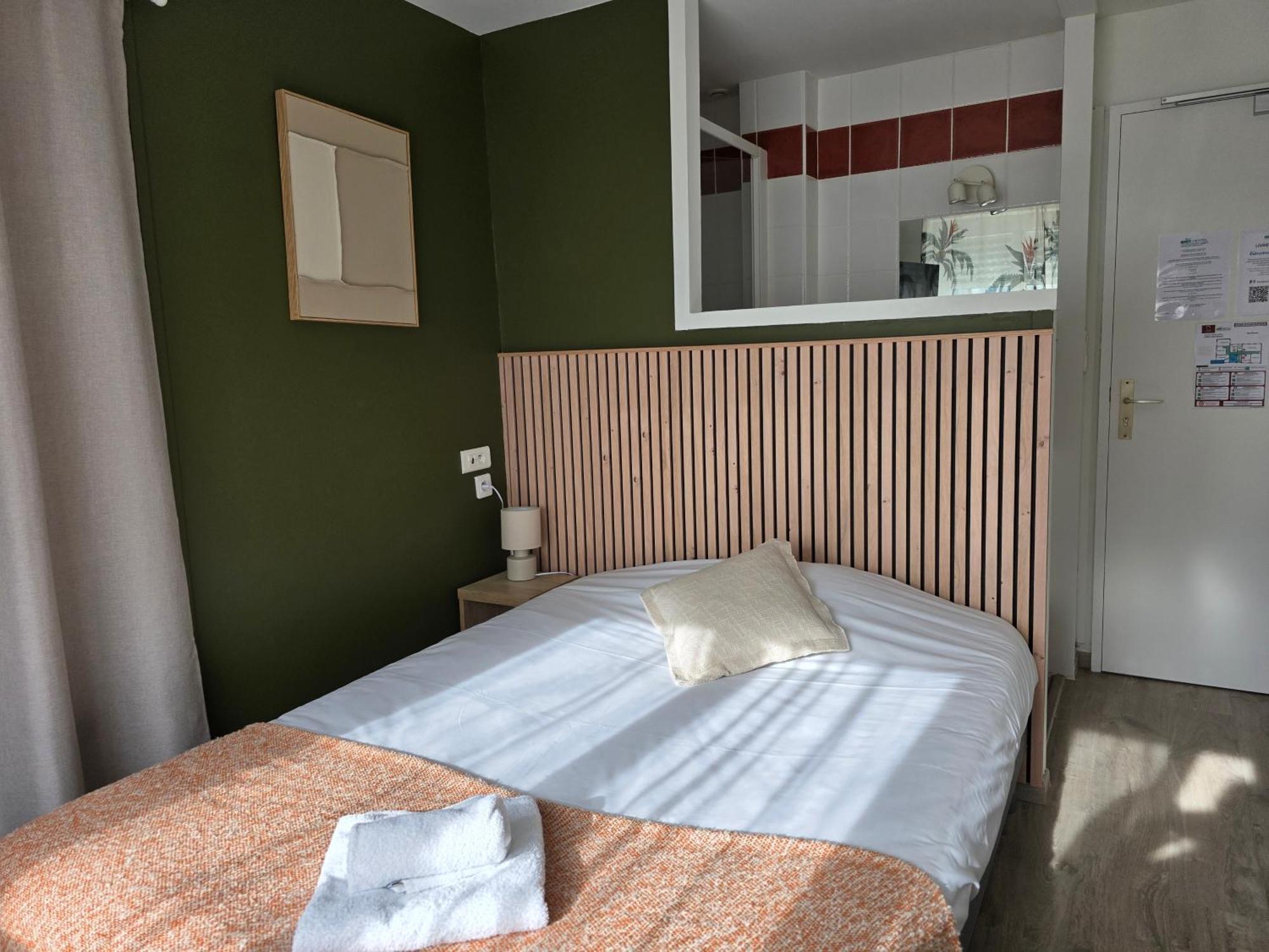 Brit Hotel Des Halles Concarneau Zewnętrze zdjęcie