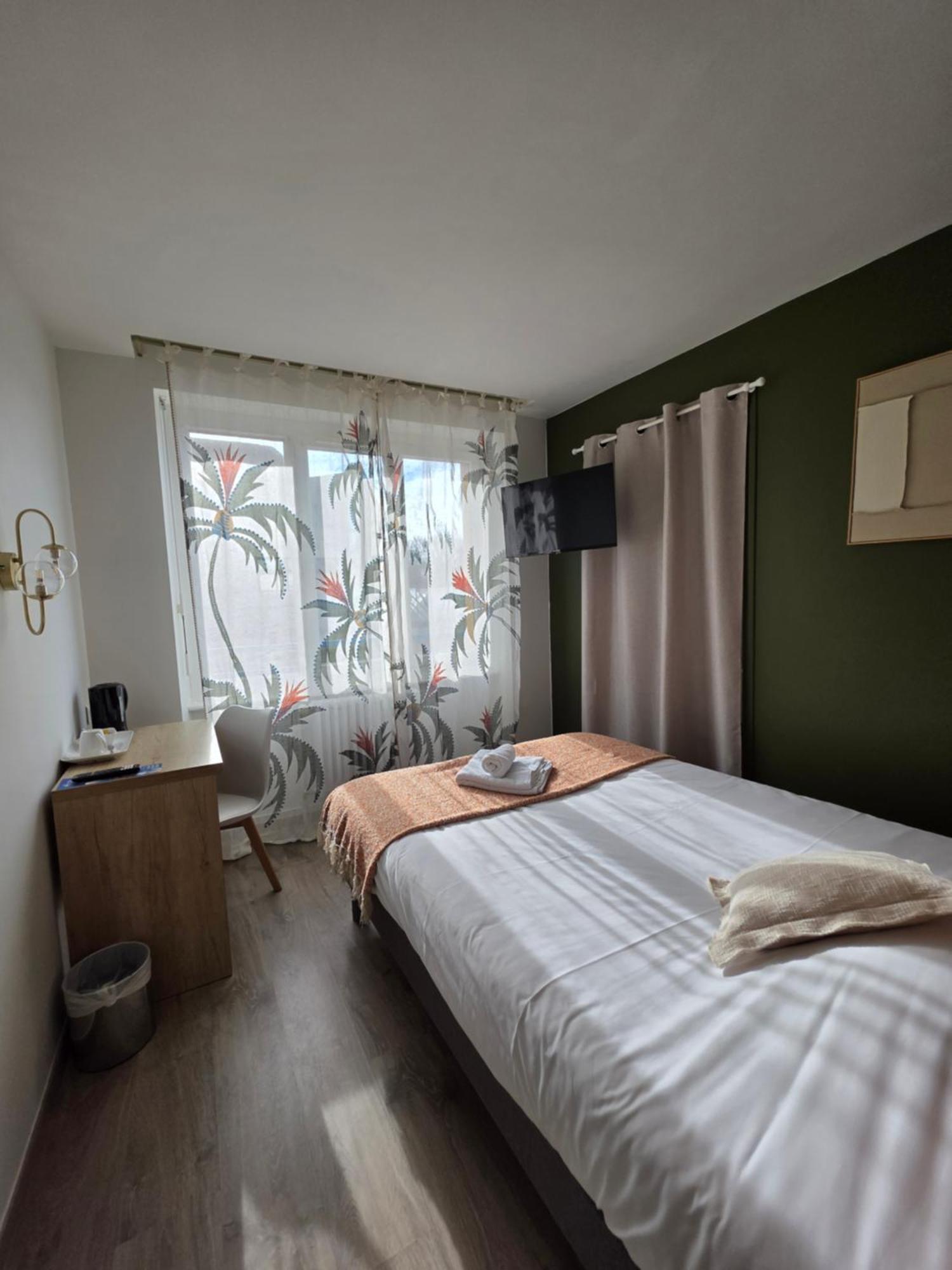 Brit Hotel Des Halles Concarneau Zewnętrze zdjęcie