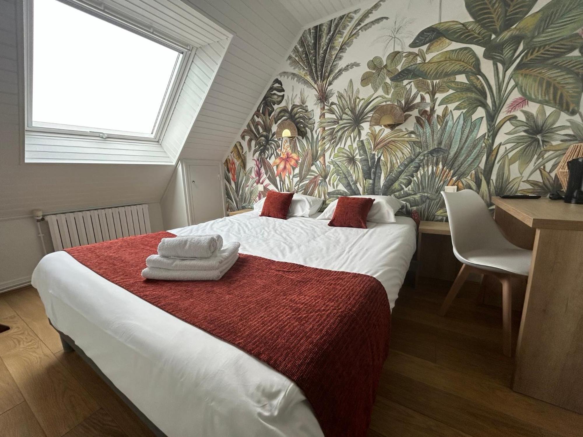 Brit Hotel Des Halles Concarneau Zewnętrze zdjęcie
